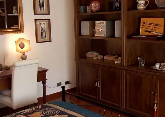 Italian Romance - A Fine In Apartment Rom