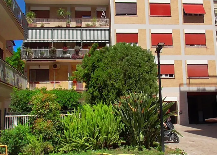 Italian Romance - A Fine In Apartment Rom